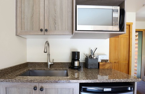 Port Renfrew Cottage | Seaside Cottages