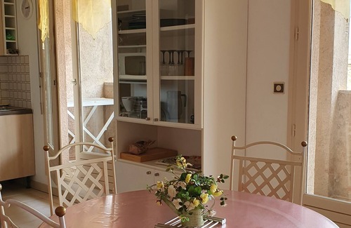 Algajola Apartment | Seaside 30m, Beach 100m, Algajola, T2 Superb sea view from apartment