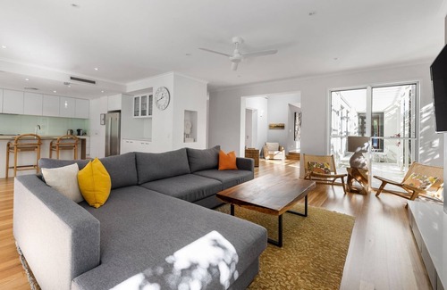 Marcoola House | Seaside Beach House - Marcoola Beach