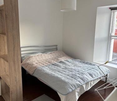 Dun Laoghaire Apartment | Seaside Comfort Apt