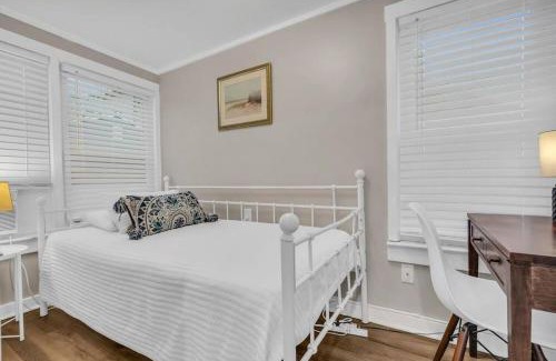 Seaside Heights Apartment | Seaside Cottage: A 'MyShoreCottage' Property