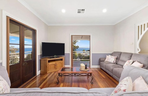 North Arm Cove House | Seaside Escape