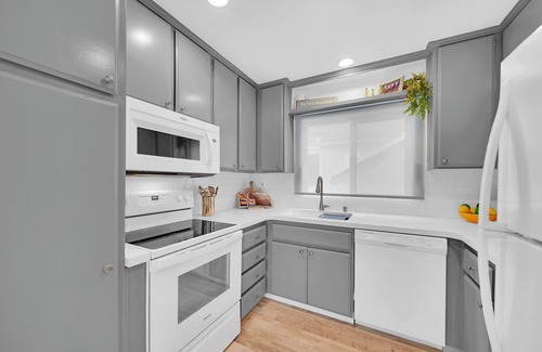 Dana Point Condo | Seaside Escape - Ocean Views of The Strands Beach! Restaurants! Fireplace!