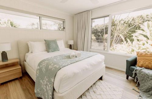 Mount Coolum House | Seaside Escape on 'Tanah'