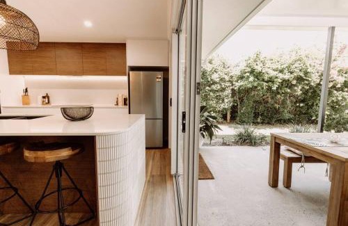 Mount Coolum House | Seaside Escape on 'Tanah'