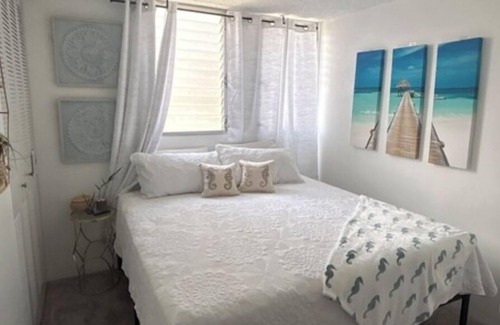 McCully - Moiliili Bed & Breakfast | Seaside escape