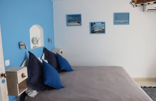 Tabarka Bed & Breakfast | SEASIDE GUEST HOUSE WITH STUNNING VIEW, UNIQUE IN THE MEDITERRANEAN