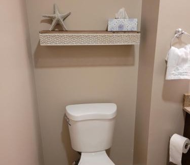 Seabrook Apartment | Seaside Haven