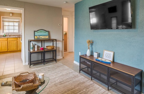 Seaside Heights Cottage | Seaside Heights Hideaway: Walk to Beaches!