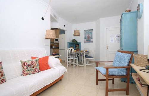 Benajarafe Apartment | Seaside House in Benajarafe with Pool and Parking