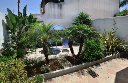 Santa Maria al Bagno Apartment | Seaside house with garden at S. Maria al Bagno - Salento