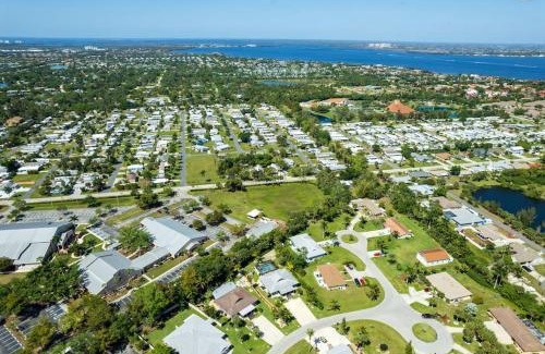 Iona House | Seaside Oasis 52