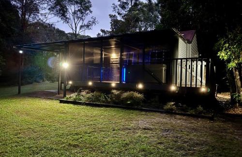 Mitchells Island Cabin | Seaside Retreat
