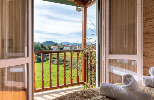 Argonos Ski Chalet | Seaside Retreat by Fidalsa