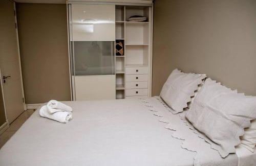 Maputo Apartment | Seaside retreat for urban explorers above Mall