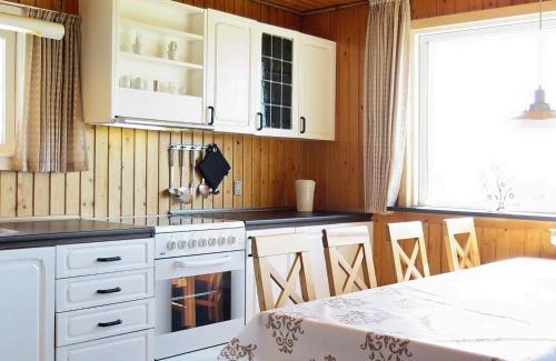 Vrist Strand House | Seaside Retreat with Sauna - By Traum Ferienwohnungen