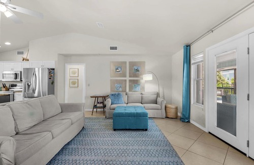 Toilla Segunda House | 🌴Seaside Serenity | Coastal Charm w/Private Pool, Walk to Beach, Pets Welcome