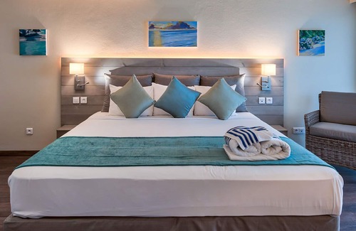 Grand Case Resort | Seaside Serenity | 2 Beaches, Pool, Balcony w/Oceanview & Diving Options