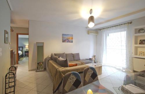 Peiraiki Apartment | Seaside Spacious 2 BR, 2BA, Sea view Apt