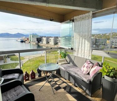 Tromso Apartment | Seaside view appartement