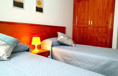 Los Abrigos House | Seaside Whale Apartments WIFI 1I