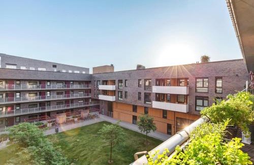 Gamle Oslo Apartment | Seaside with sea view - 2 sunny balconies - 6 pax