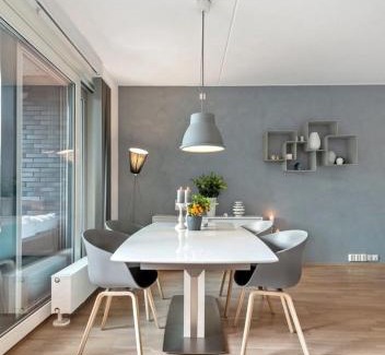 Gamle Oslo Apartment | Seaside with sea view - 2 sunny balconies - 6 pax