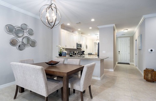 Naples Condo | Seasonal Get-away with Lake, Golf & Sunset Views, Resort Activity Community