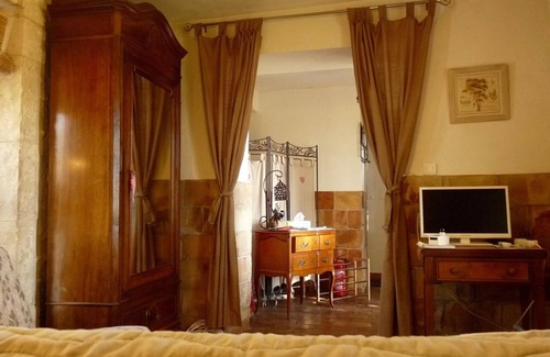 Saint-Etienne-du-Gres Other | Seasonal renting house, Saint Etienne du Grès, large view on the Alpilles