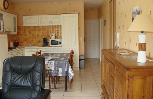 Ares House | Seasonal rental in the Arcachon Basin, 50 m from the cycle path.