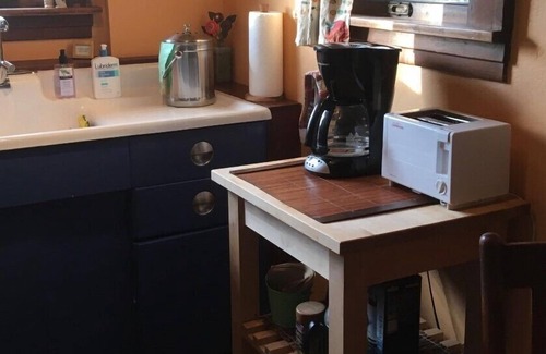 Wallingford Apartment | Seattle at its Best - the Premiere Walking Neighborhood!