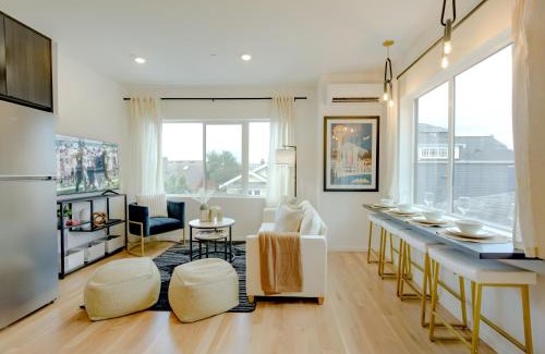 Wallingford Apartment | Seattle Charm, near university,3 BR,W&D, fast wifi