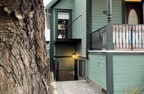 Old Ballard House | Seattle's Ballard new studio