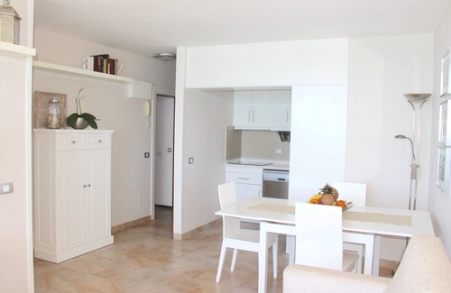 Playa de Arinaga Apartment | Seaview. A few steps from the sea!