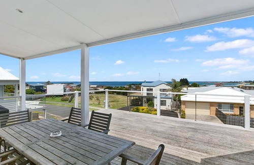 Apollo Bay House | Seaview Apollo Escape