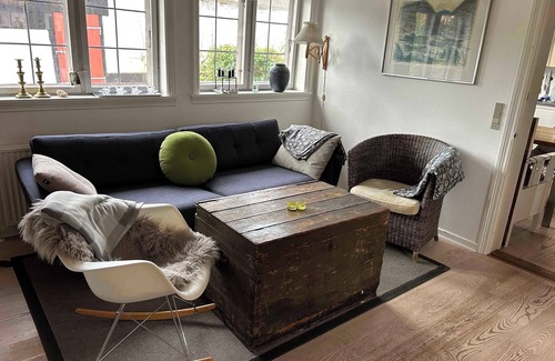 Svaneke House | Seaview cottage in cozy Årsdale