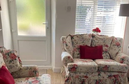 Newton in Furness Cottage | Seaview Cottage - with beach on the doorstep & gateway to the Lakes - Sleeps 3