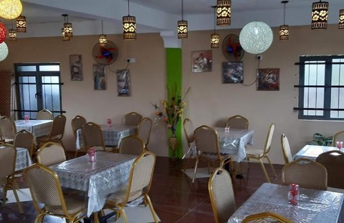 Calebasses Bed & Breakfast | Seaview Resort & Restaurant