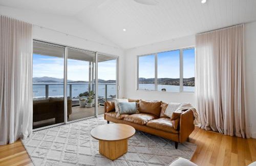Tranmere House | Seaview Serenity
