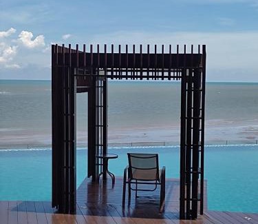 Kuantan Apartment | SEAVIEW Studio with KING BED at Imperium Residence, Kuantan