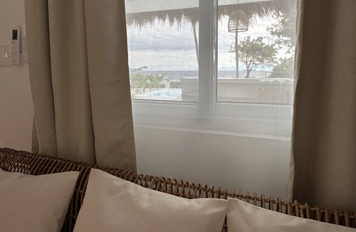 Basdiot Villa | Seaview Villa w/breakfast. Convenient location. Private dipping pool.