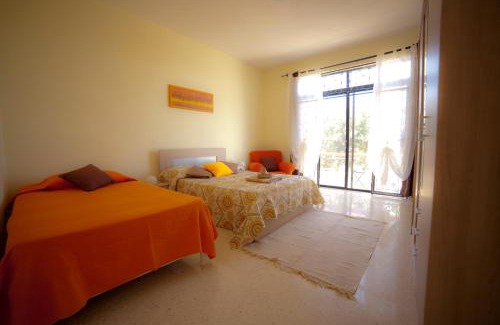 Mgarr House | Secco's Seaview Accommodation