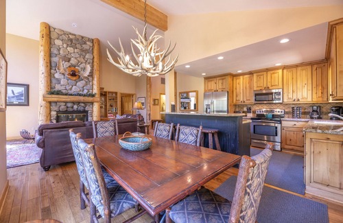 Elk Crossing House | Secluded 5 Bedroom/5.5 Bath Home on Keystone Golf Course