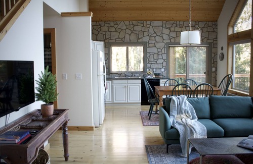 Lilliwaup Cabin | Secluded Cabin Near Hood Canal & Olympic National Forest.