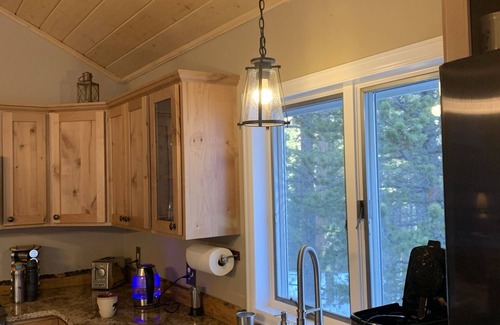 Allenspark House | Secluded Cabin near Wild Basin