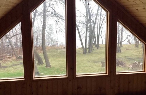 Everts Cabin | Secluded cabin on 20 acres of wooded paradise includes pontoon boat