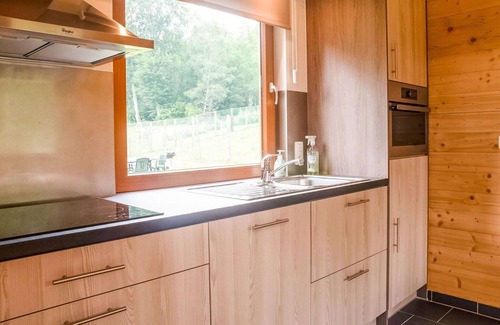 Commanster Ski Chalet | Secluded Chalet in Rogery