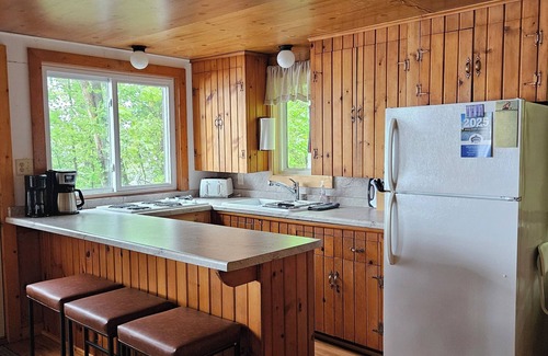 Merrimac Cottage | Secluded Cottage with Beautiful Views on Lake Wisconsin!