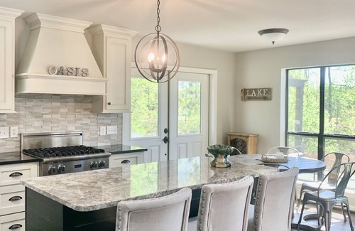 Arley House | Secluded Cove-Stunning Views- Sloping Lot- Near Duncan Bridge