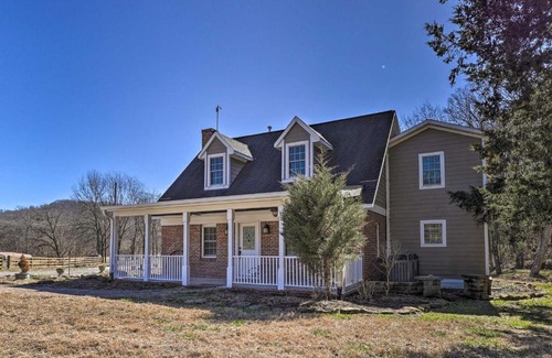 Falkville House | Secluded Getaway Home with Trails and Waterfall!